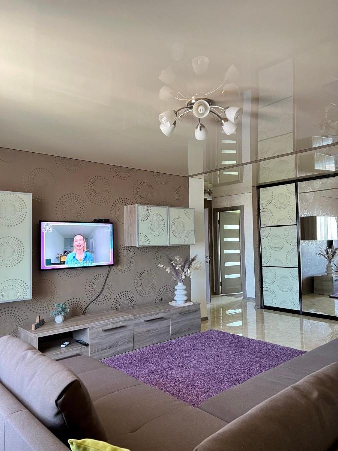 Relax. Просторі Та Затишні Апартаменти Ternopil Exterior photo